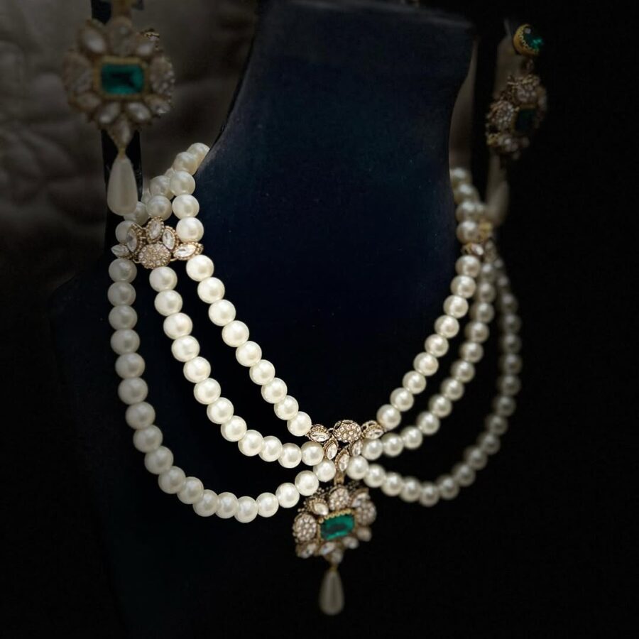Bridal "signature lux emarald set "