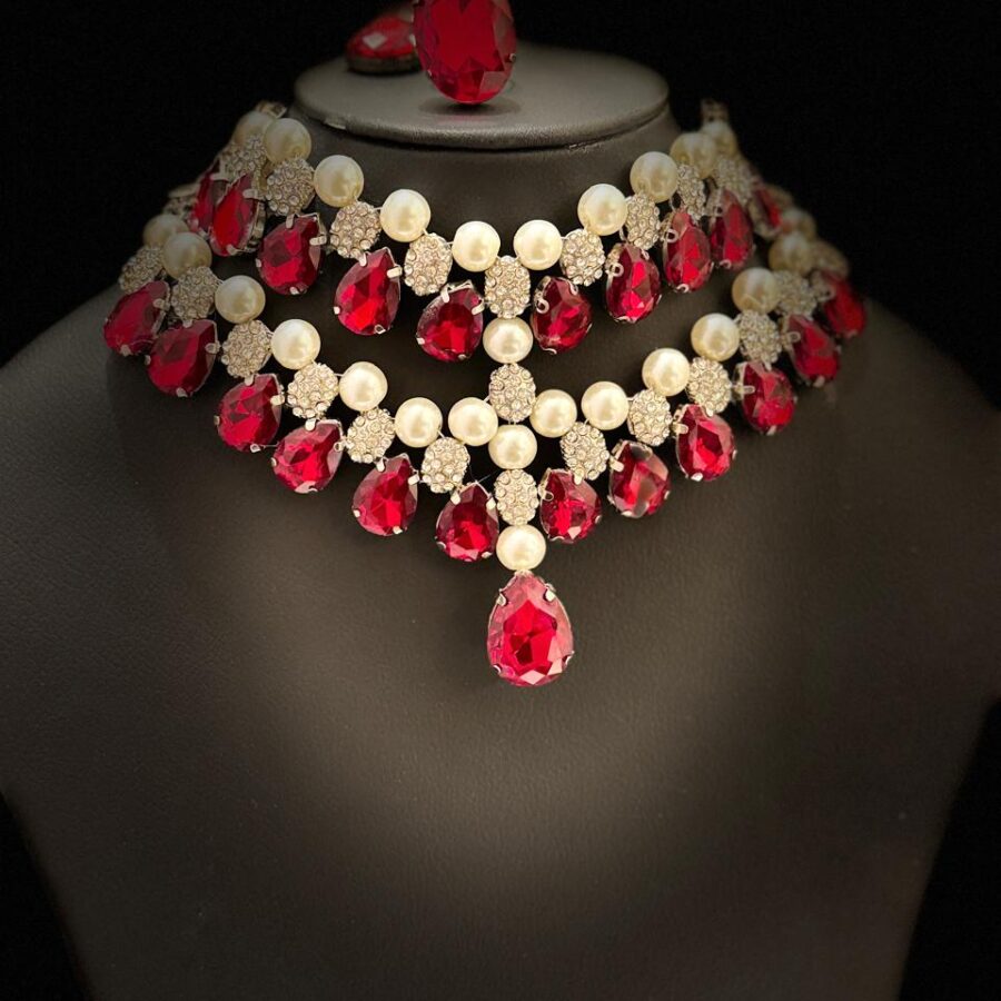 silver and deep red choker set