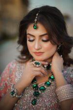 Emerald and silver choker - Image 3