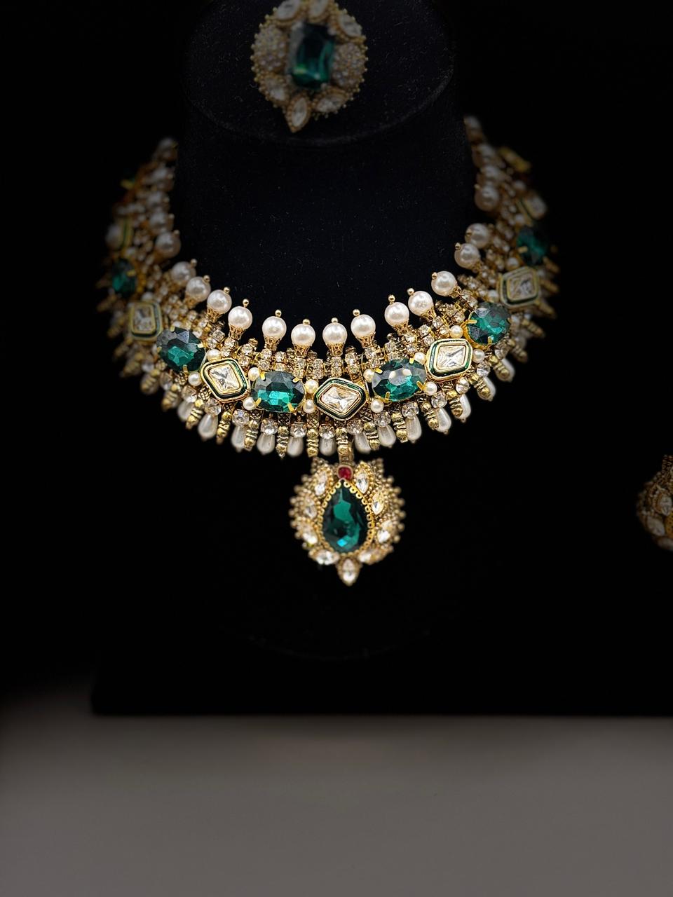 WhatsApp Image 2025-11-07 at 01.41.16_a966e2b6 Noor Kundan Pearl Set - Image 1