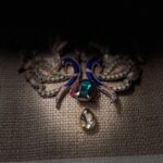 New trend embellished jute tote bags