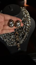 Black and white regalia set - Image 5