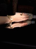 Metal leaves choker - Image 6