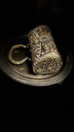 Bridal clutch adorned with Kundan - Image 2