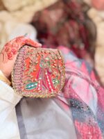 Uraan clutch - Image 2