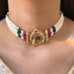Zeenat pearl choker