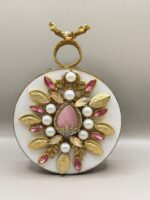 Whites and pastels - Image 14