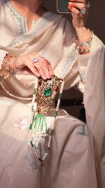 Jewel kite clutch - Image 4