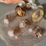 Pearl gold ring